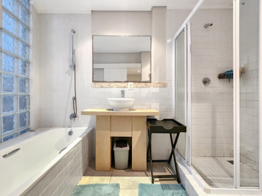 1 Bedroom Property for Sale in Cape Town City Centre Western Cape